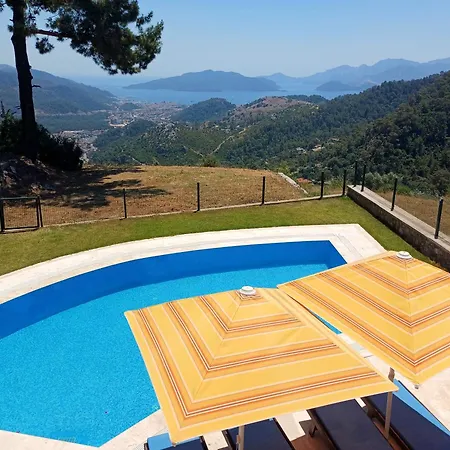 Sunrise Villa *